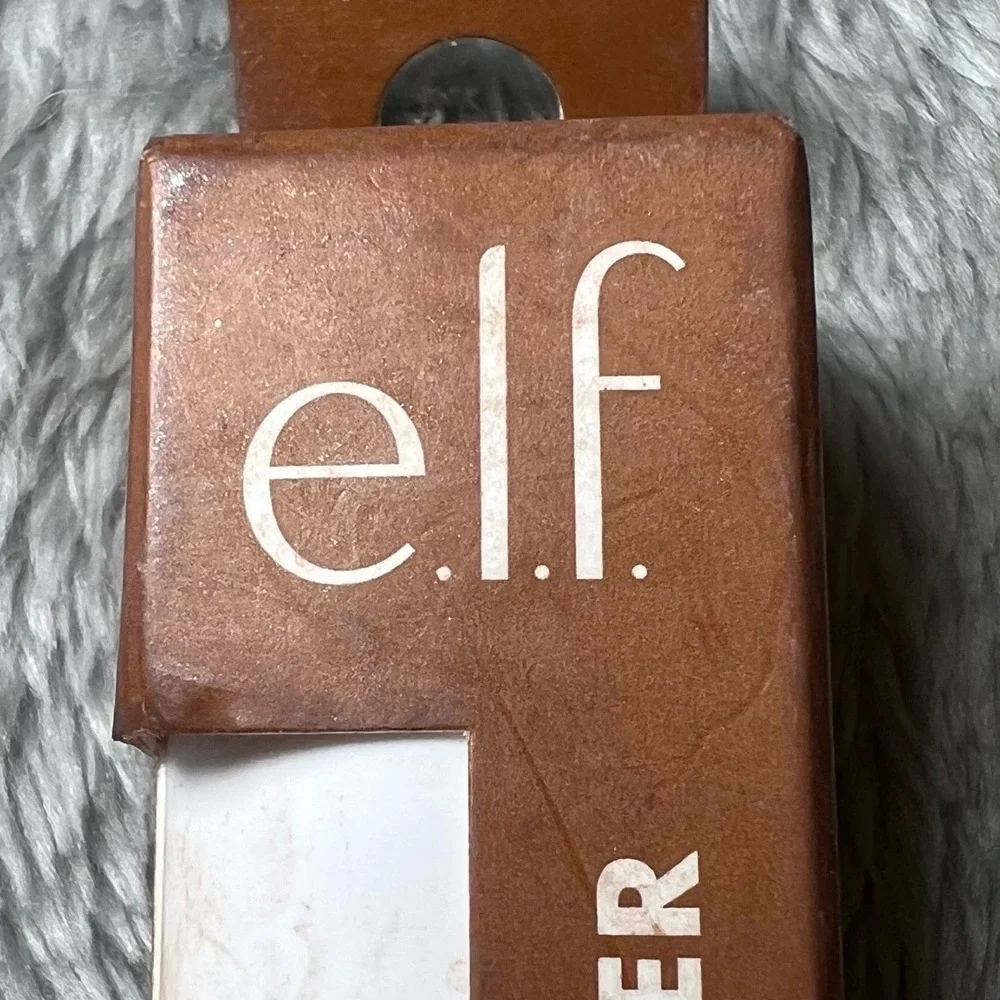 Elf Hydrating Camo Concealer Deep Olive Satin Oversized Applicator 0.2 Fl Oz New